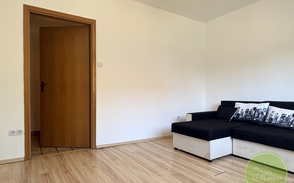 ** Ziegelstein-Living * 4-Zimmer-Wohnung zur MIETE * ca. 88 qm * inkl. Küche & Gartenmitbenutzung ** - Photo 2